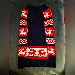 NWTT Medium Dog Holiday Sweater